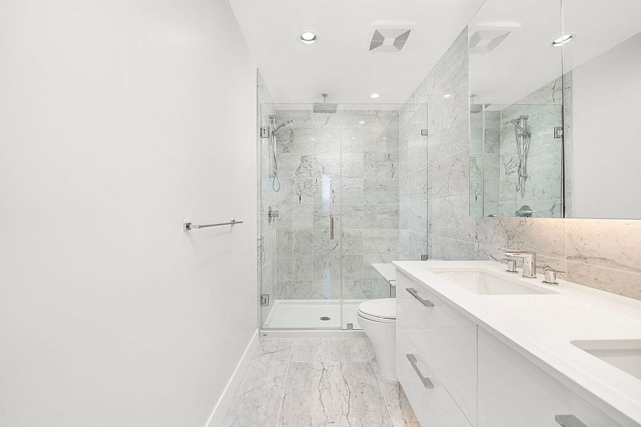 1303 5410 Shortcut Road Vancouver, BC - 12