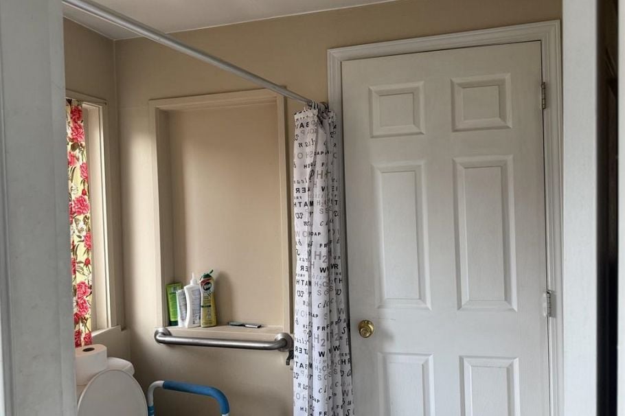 8125 St. George Street Vancouver, BC - 10