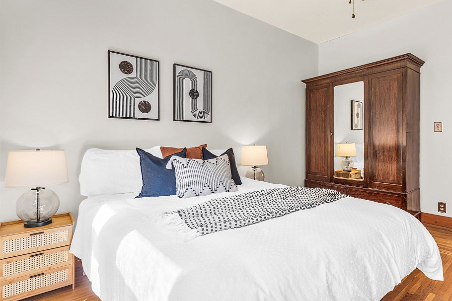 1756 E 7th Avenue Vancouver, BC - 14