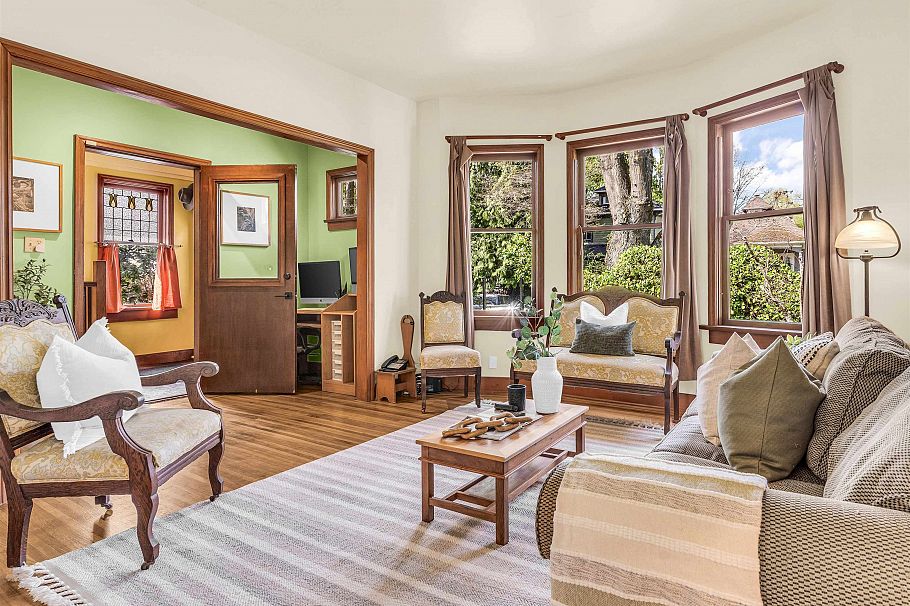 1756 E 7th Avenue Vancouver, BC - 6