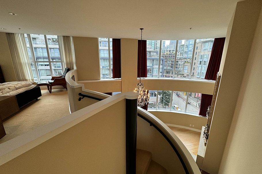 PH7 618 Abbott Street Vancouver, BC - 17