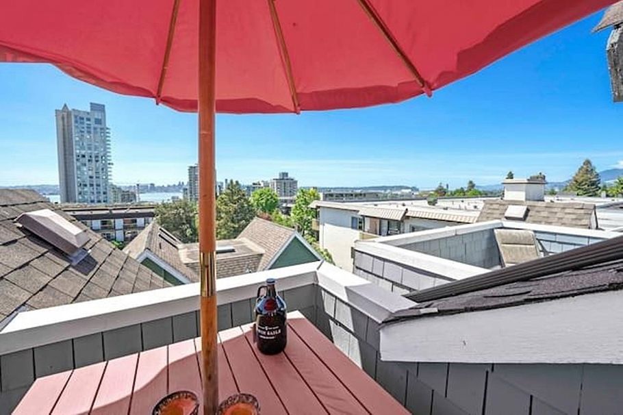 D 136 W 4th Street North Vancouver, BC - 18