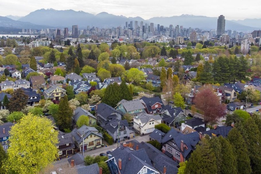 2012 W 15th Avenue Vancouver, BC - 8