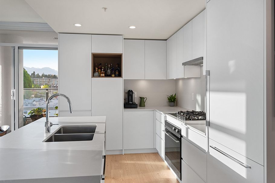 504 2181 Madison Avenue Burnaby, BC - 13