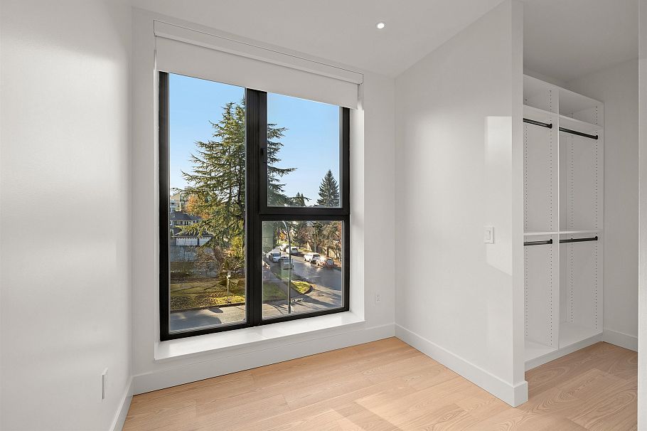 595 W 29th Avenue Vancouver, BC - 23