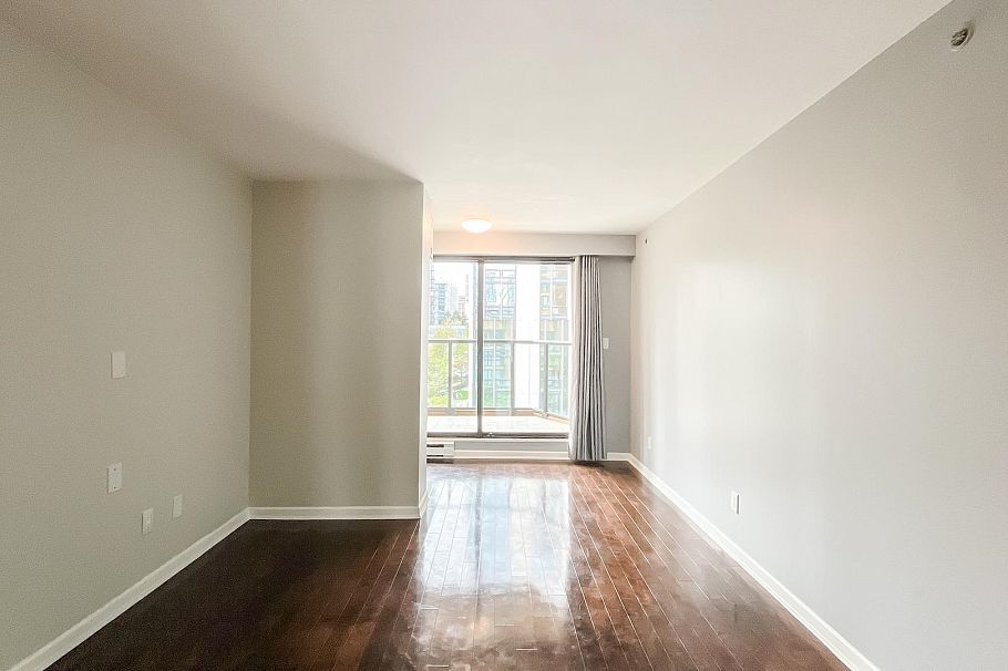 506 488 Helmcken Street Vancouver, BC - 11