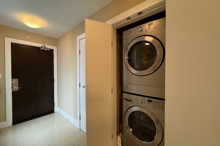 PH7 618 Abbott Street Vancouver, BC - 36