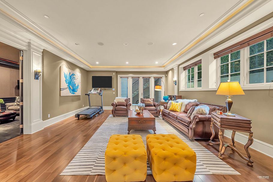 6963 Fremlin Street Vancouver, BC - 6