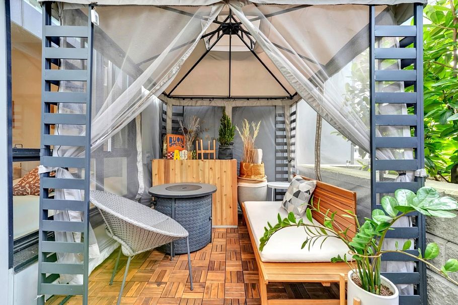 101 3596 Malsum Drive North Vancouver, BC - 27