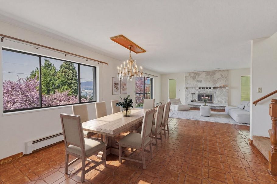 370 N Kootenay Street Vancouver, BC - 2