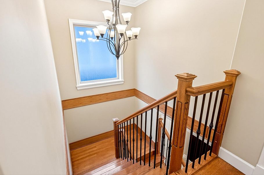 4532 W 15th Avenue Vancouver, BC - 19