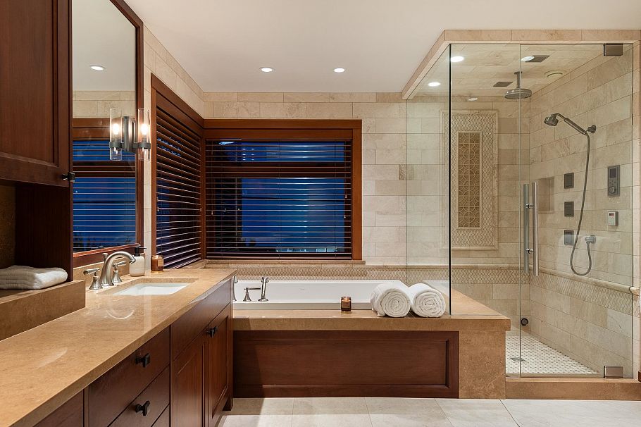 4230 Lions Avenue North Vancouver, BC - 9