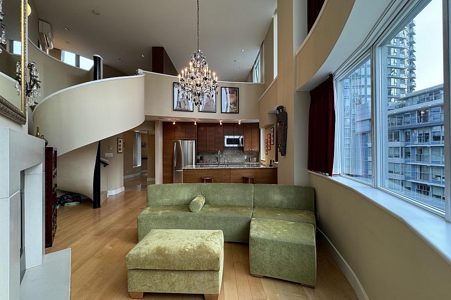 PH7 618 Abbott Street Vancouver, BC - 4