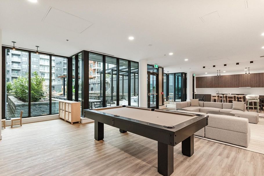 101 3596 Malsum Drive North Vancouver, BC - 30