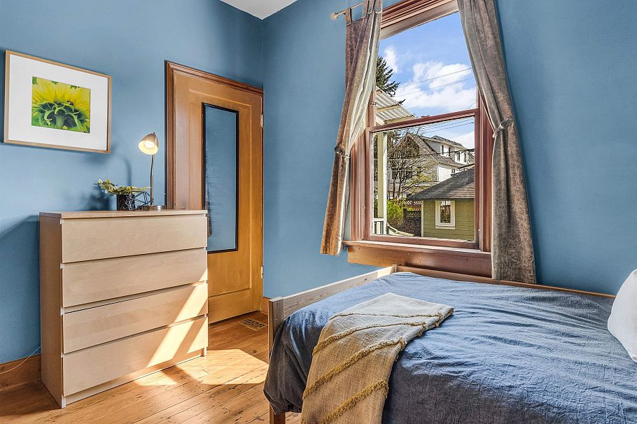 1756 E 7th Avenue Vancouver, BC - 18