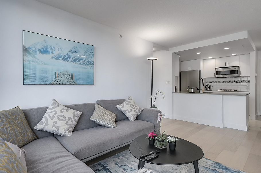 805 550 Pacific Street Vancouver, BC - 4