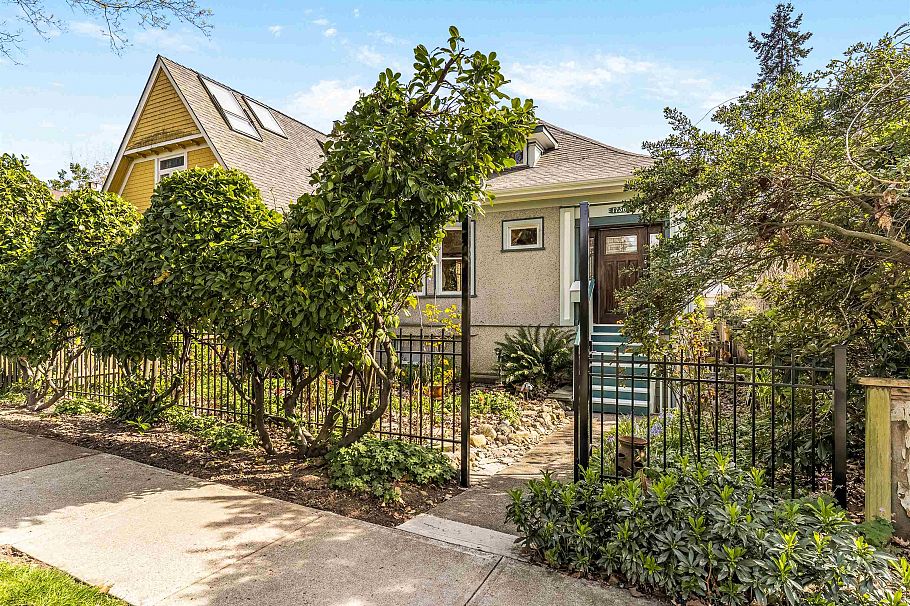 1756 E 7th Avenue Vancouver, BC - 33