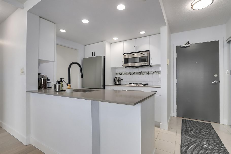 805 550 Pacific Street Vancouver, BC - 13