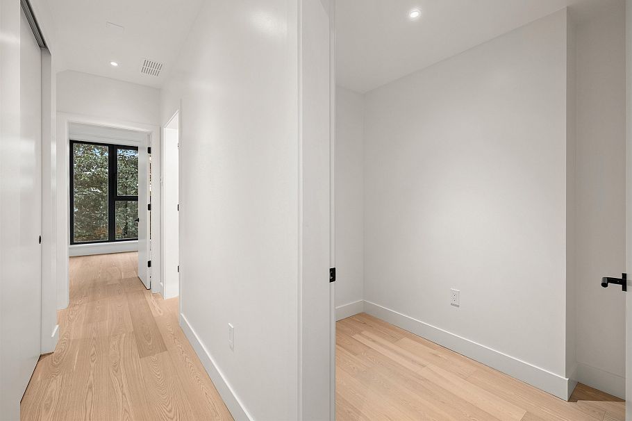 4460 Ash Street Vancouver, BC - 16