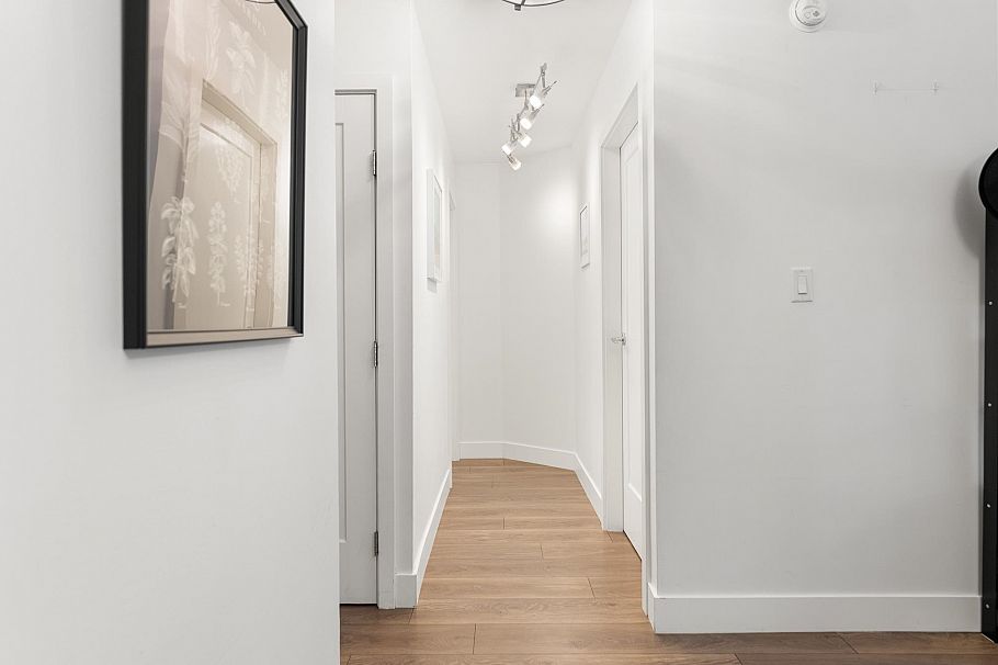 104 2475 York Avenue Vancouver, BC - 10