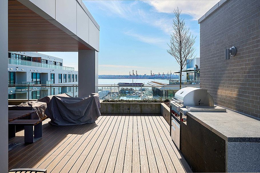 807 755 Harbourside Drive North Vancouver, BC - 35