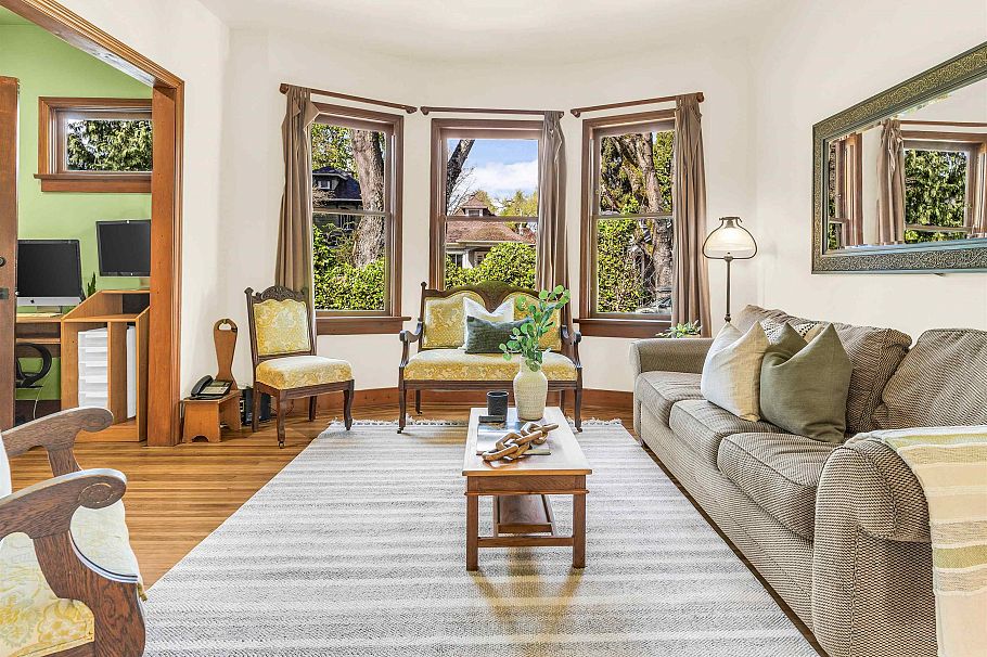 1756 E 7th Avenue Vancouver, BC - 7