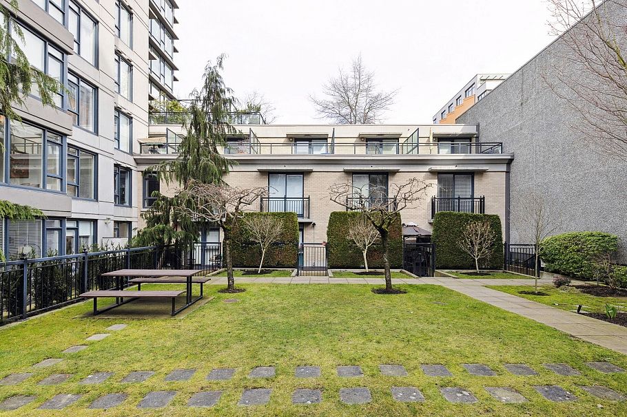 502 1650 W 7th Avenue Vancouver, BC - 23