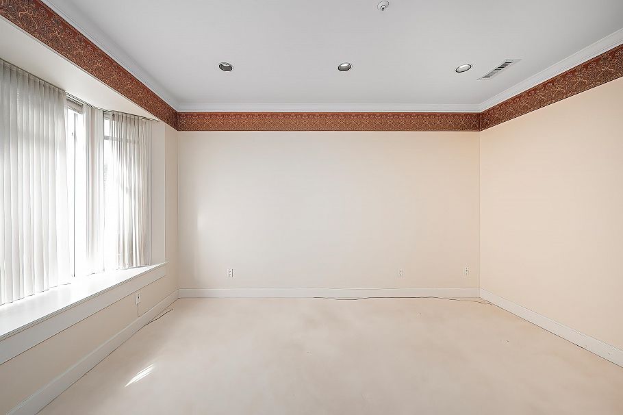 2039 W 62 Avenue Vancouver, BC - 6