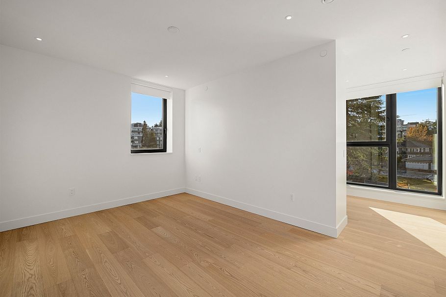 585 W 29th Avenue Vancouver, BC - 25