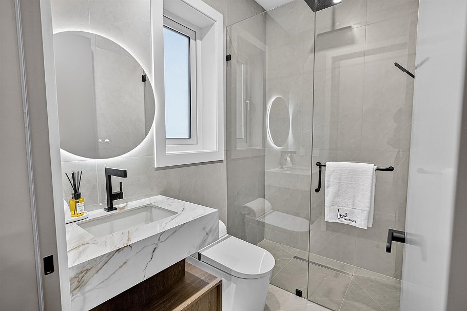 3546 W 35th Avenue Vancouver, BC - 10