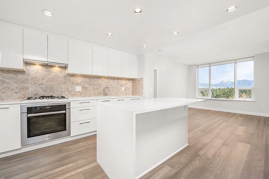 1303 5410 Shortcut Road Vancouver, BC - 3