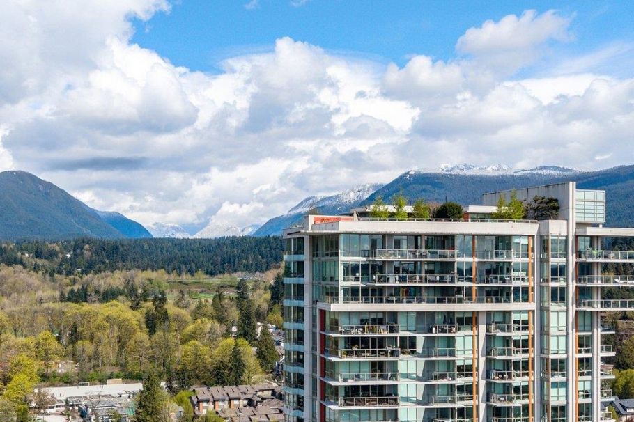 602 1550 Fern Street North Vancouver, BC - 2