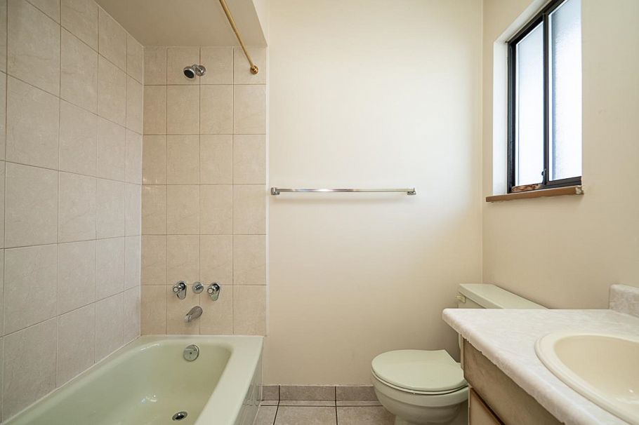 4332 Victoria Drive Vancouver, BC - 13