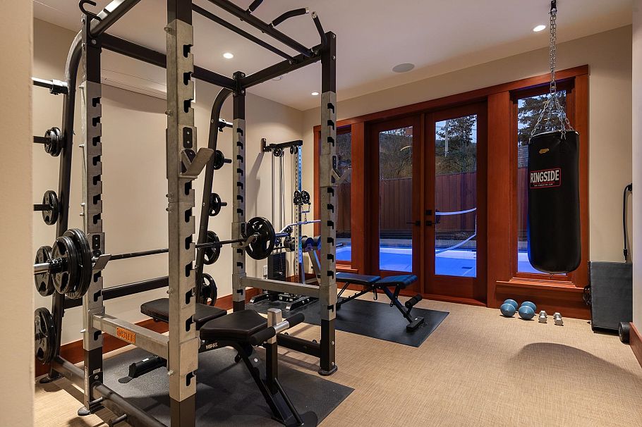 4230 Lions Avenue North Vancouver, BC - 13