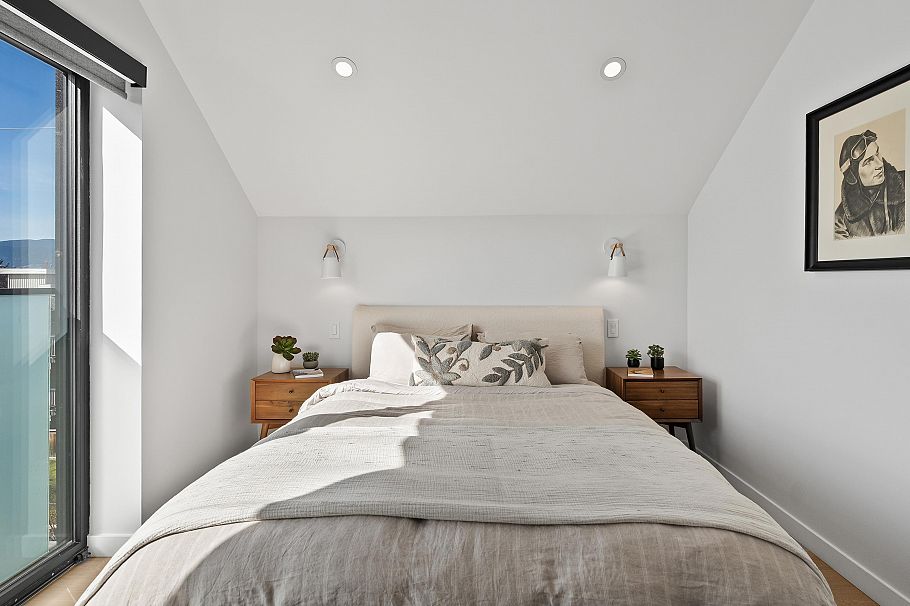 1331 Cotton Drive Vancouver, BC - 19