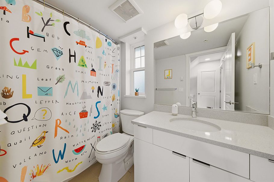 1837 Charles Street Vancouver, BC - 24