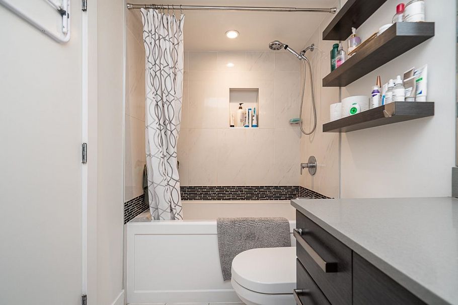 212 2858 W 4th Avenue Vancouver, BC - 16