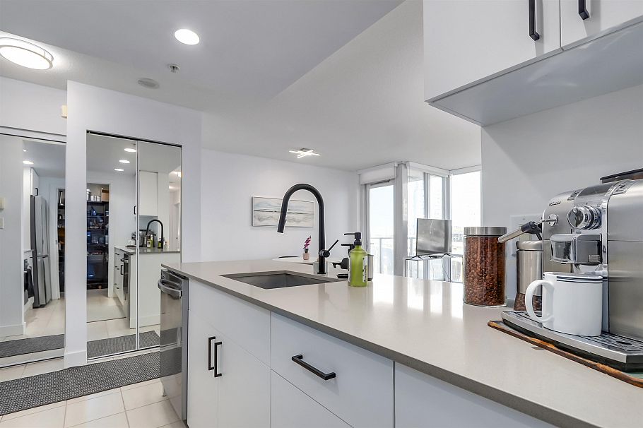 805 550 Pacific Street Vancouver, BC - 16