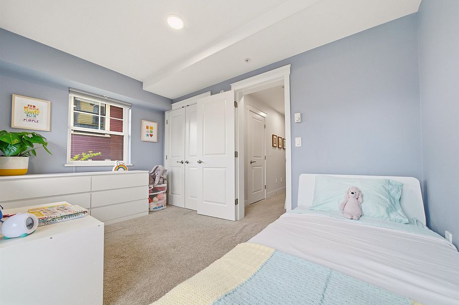 1837 Charles Street Vancouver, BC - 22