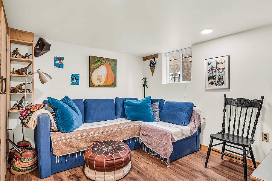 1756 E 7th Avenue Vancouver, BC - 22