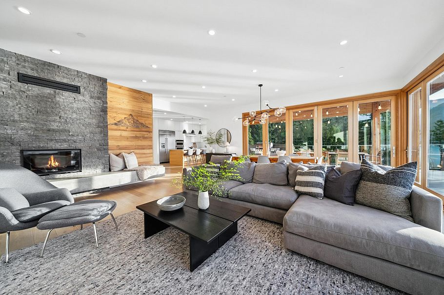 5577 INDIAN RIVER DRIVE, North Vancouver BC V7G 2T7 North Vancouver, BC - 9