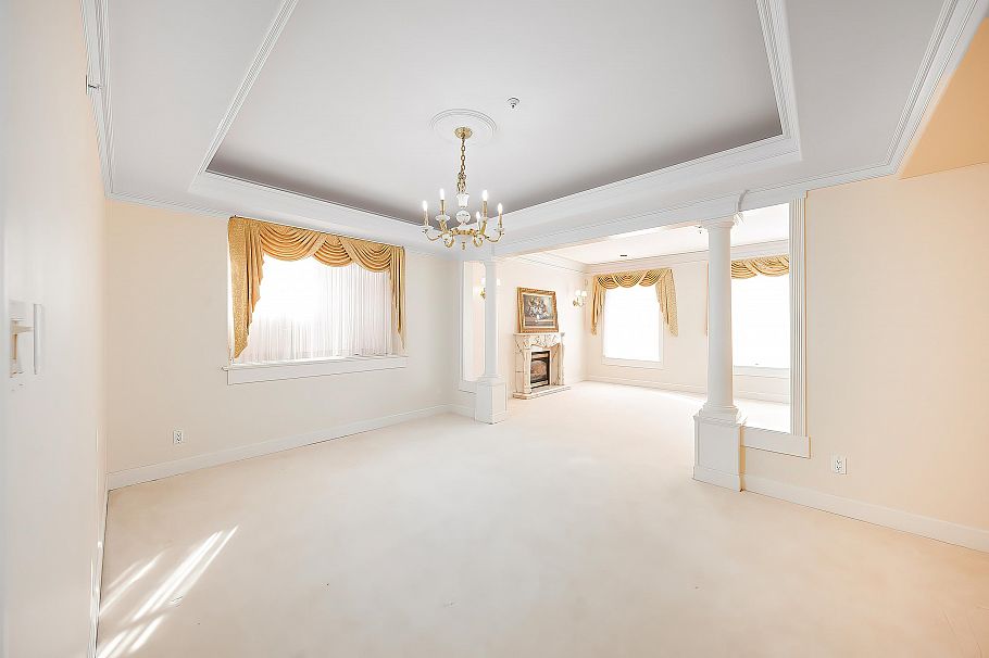 2039 W 62 Avenue Vancouver, BC - 5