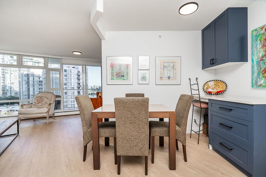 906 189 Davie Street Vancouver, BC - 10