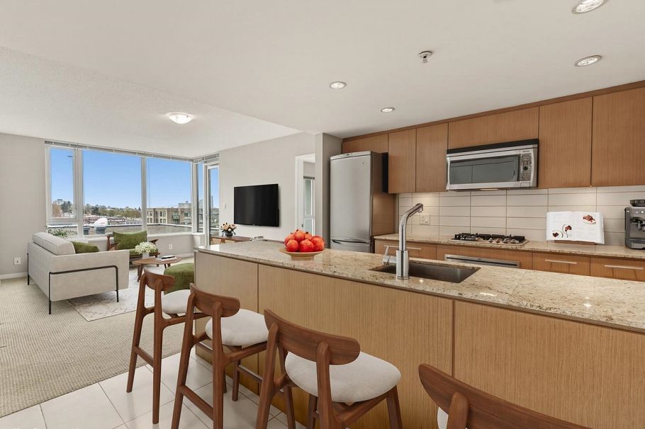 511 522 W 8th Avenue Vancouver, BC - 1