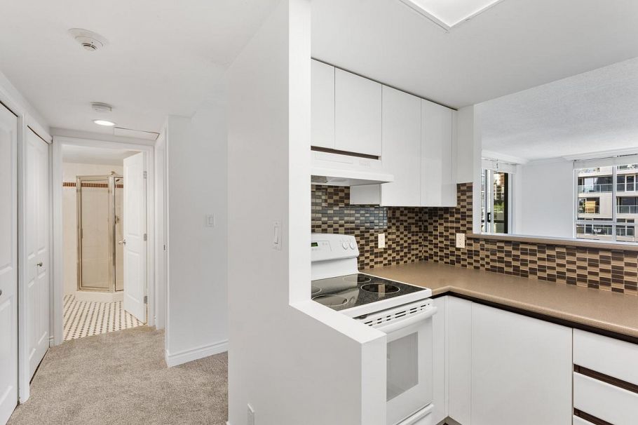 910 1500 Howe Street Vancouver, BC - 6