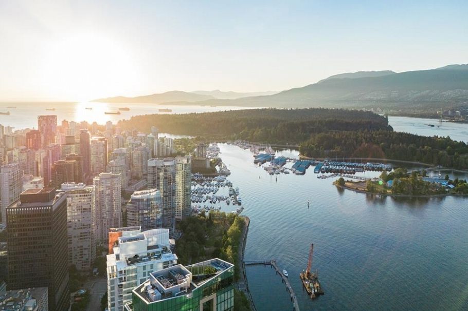 PH4201 1077 W Cordova Street Vancouver, BC - 1