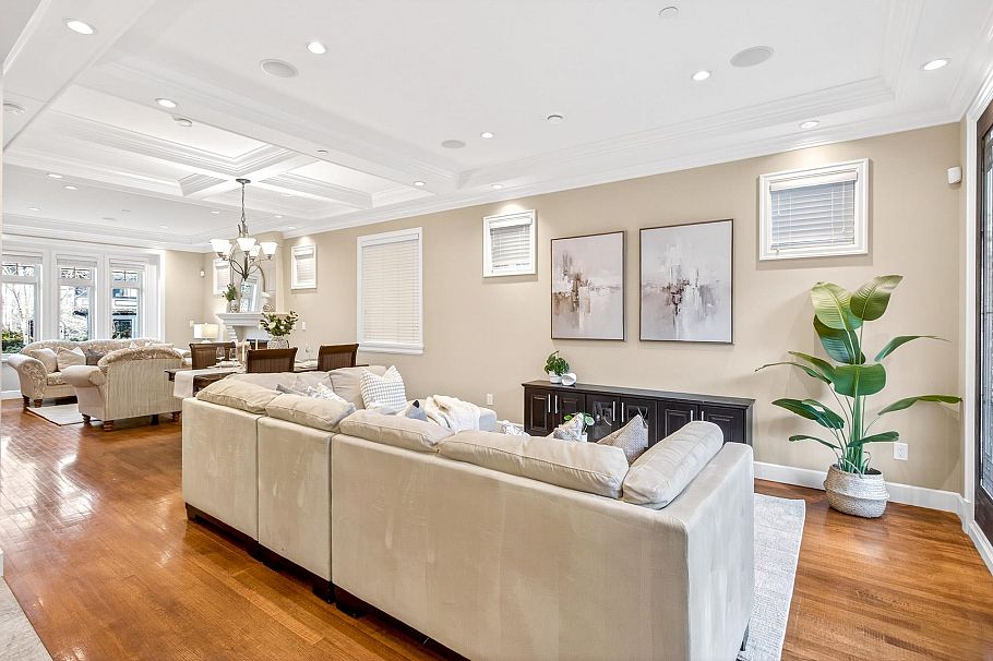 4532 W 15th Avenue Vancouver, BC - 12