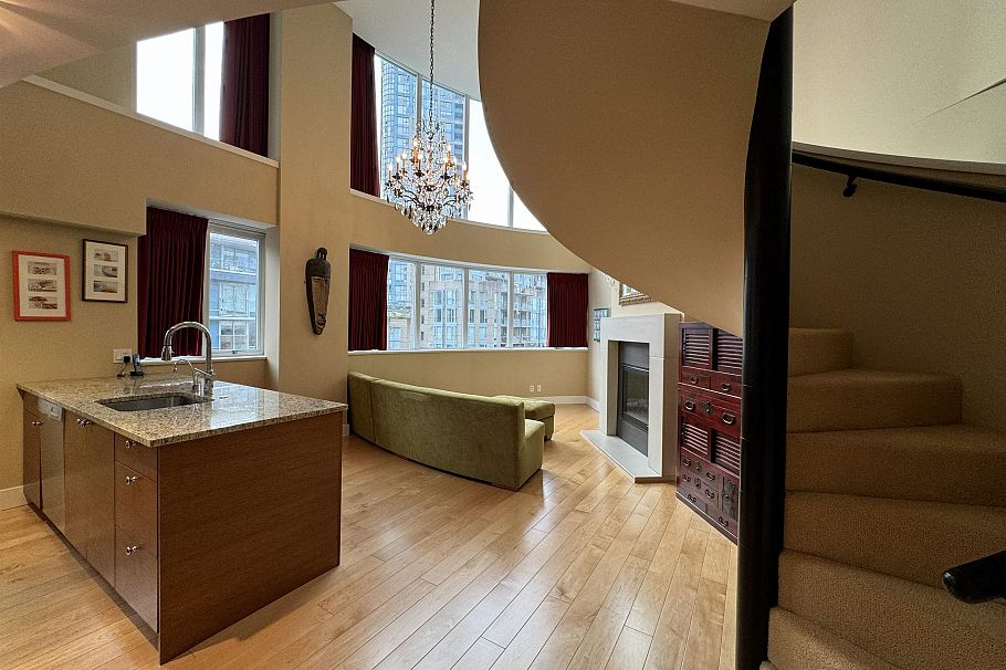 PH7 618 Abbott Street Vancouver, BC - 12