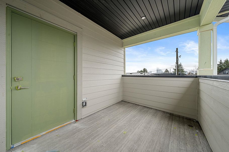 3 3581 Haida Drive Vancouver, BC - 40