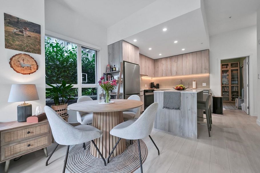 101 3596 Malsum Drive North Vancouver, BC - 1